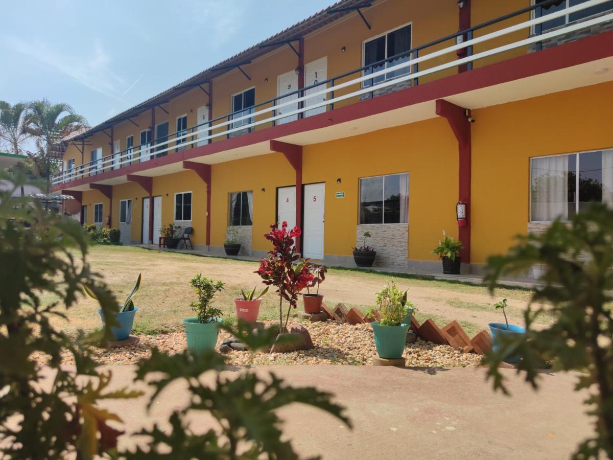 Hospedaje Barrancas Hotel Cosoleacaque Ngoại thất bức ảnh
